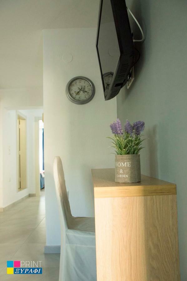 Evaggelia Design Suite Nea Peramos  Exterior photo